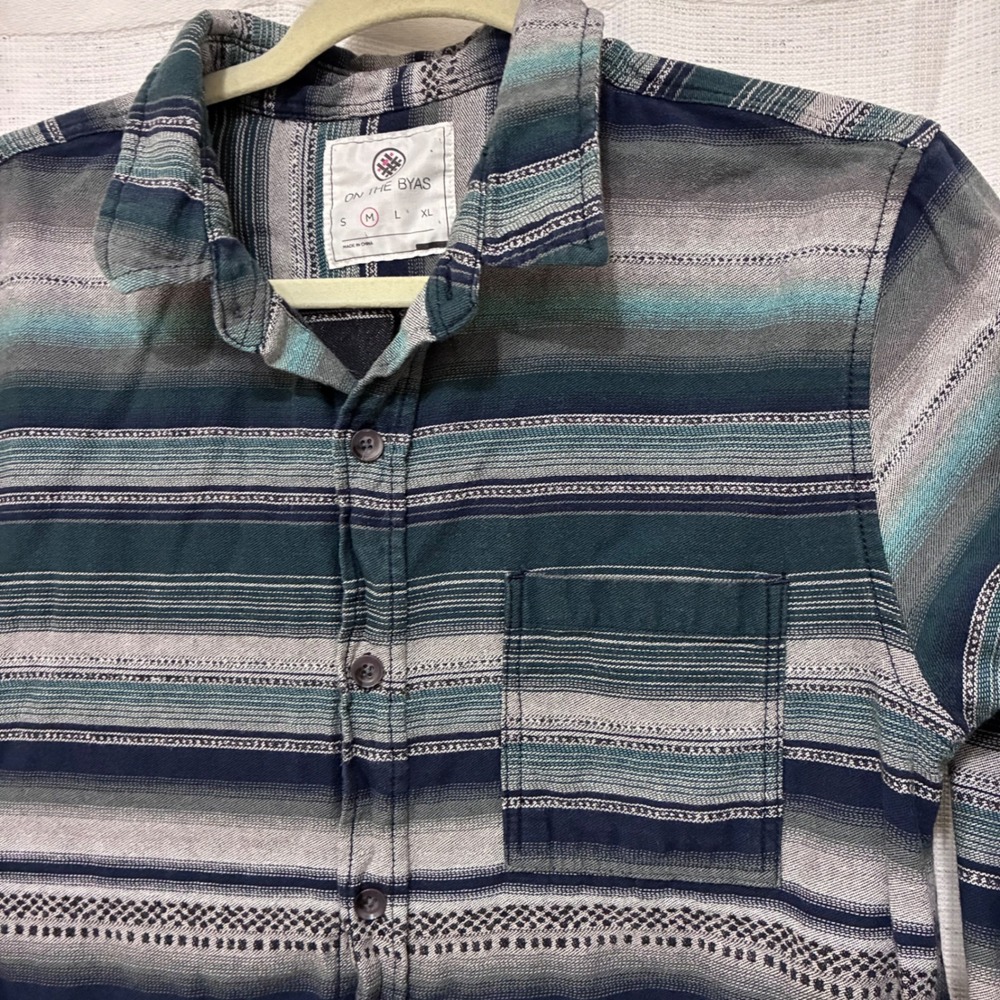 On The Byas Mens Medium Striped Button Down Shirt Long Sleeve Cotton Western